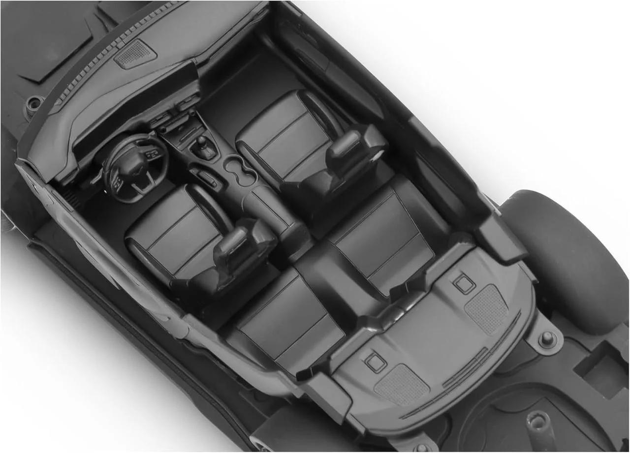 Revell 1/24 24 Ford Mustang Gt Model Kit — official product photo 6