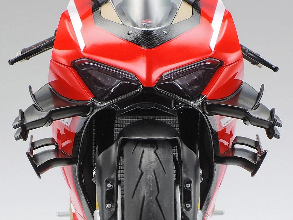 Tamiya 1/12 Ducati Superleggera V4 Model Kit — official product photo 4