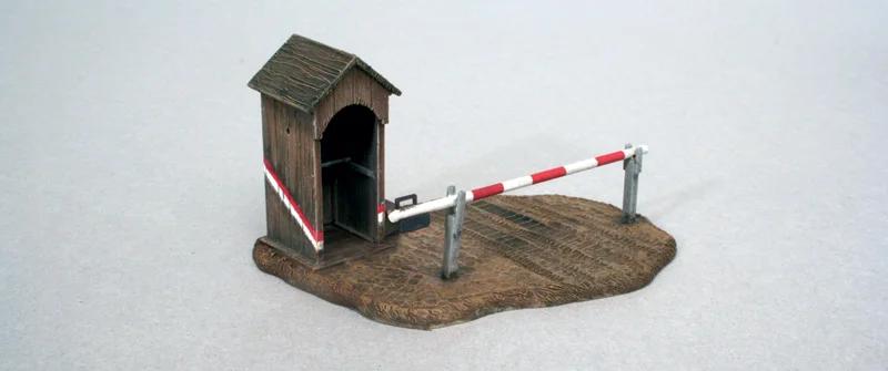 Italeri 1/72 WWII Battlefield Bldgs Model Kit — official product photo 6