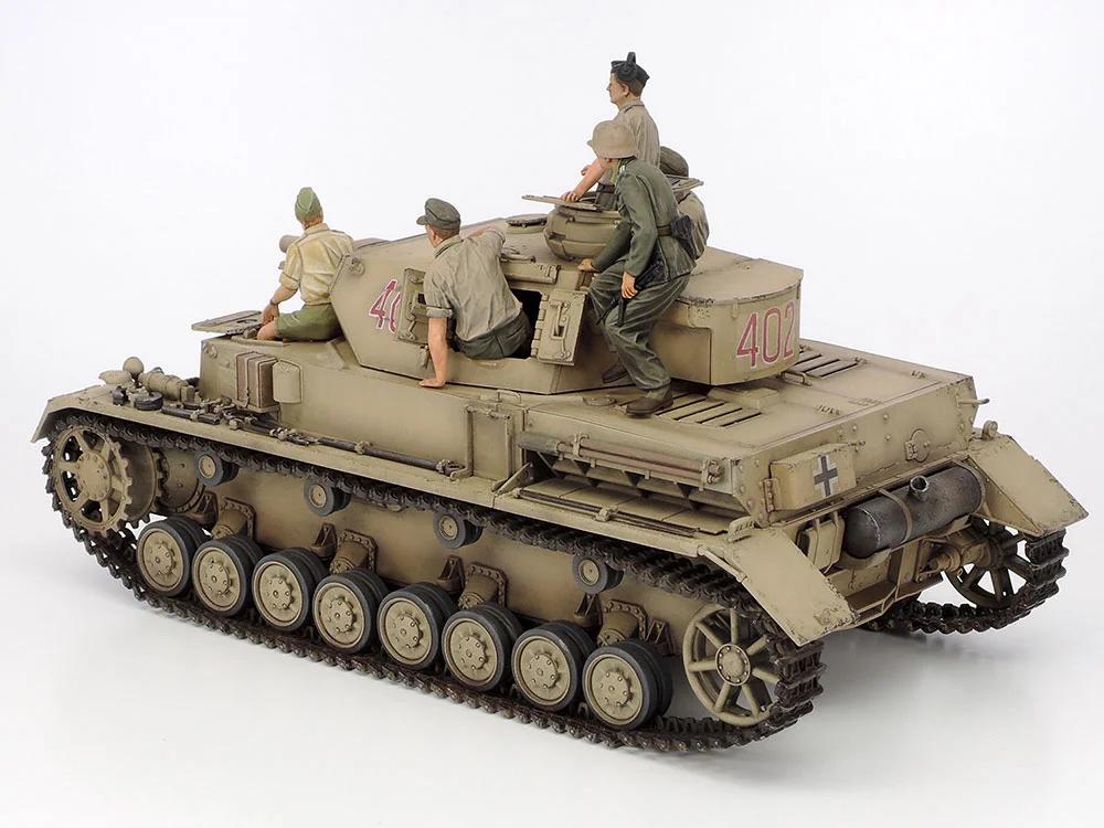 Tamiya Panzerkampfwagen IV Ausf F Motorcycle Model Kit — official product photo 3