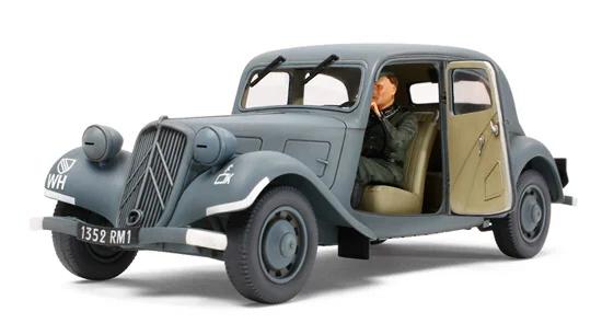 Tamiya 1/35 Citroen 11cv Staff Car Model Kit — box art
