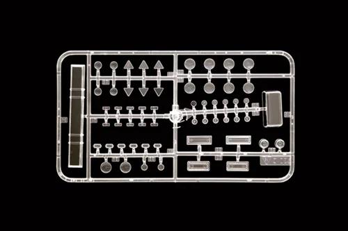 Italeri 1/24 New Truck Accessories Model Kit — official product photo 6