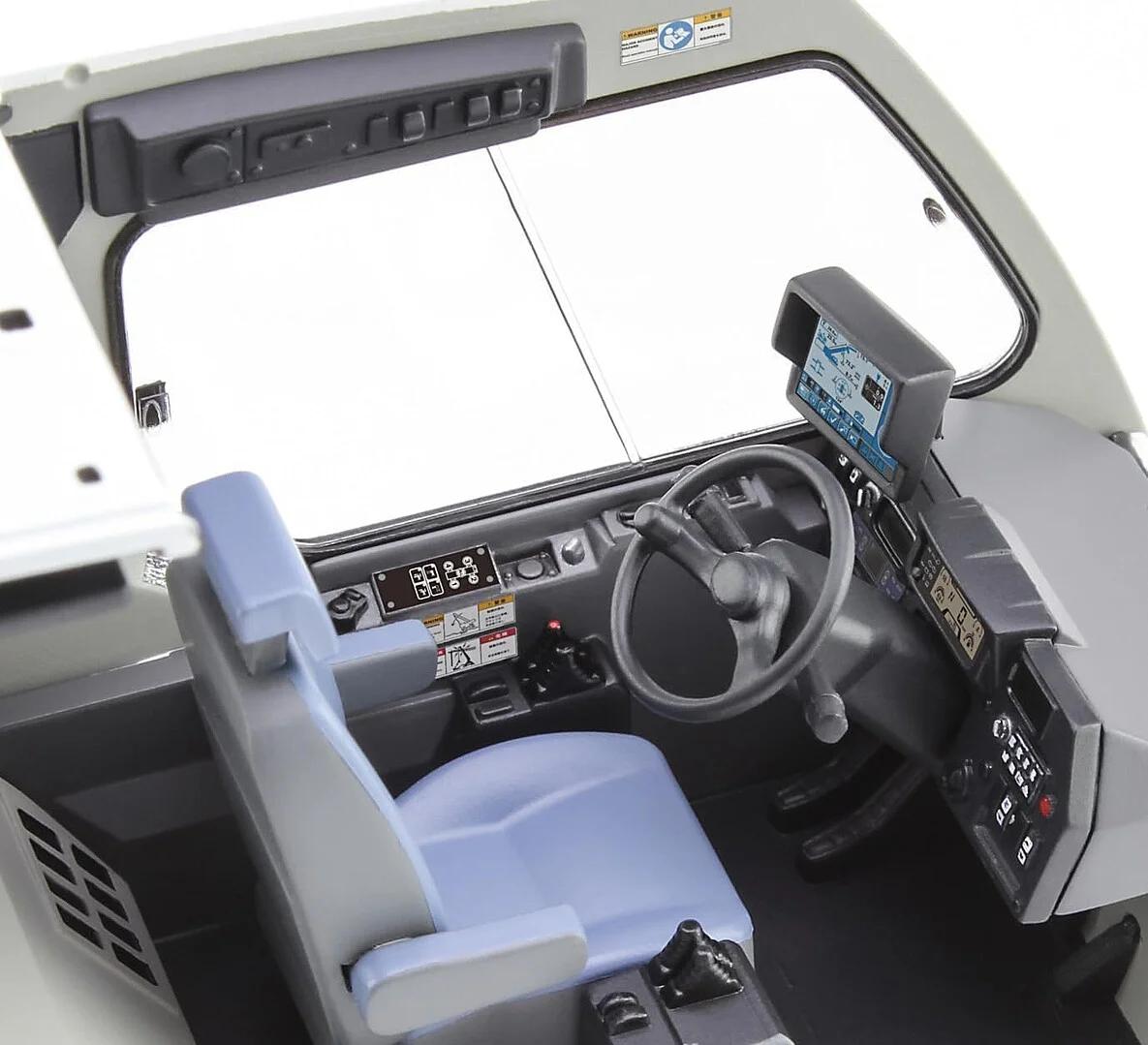Hasegawa 1/35 Tadano Rough Terrain Crane Model Kit — official product photo 2