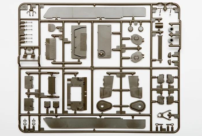 Tamiya 1/35 Israeli M1 Super Sherman Model Kit — official product photo 4