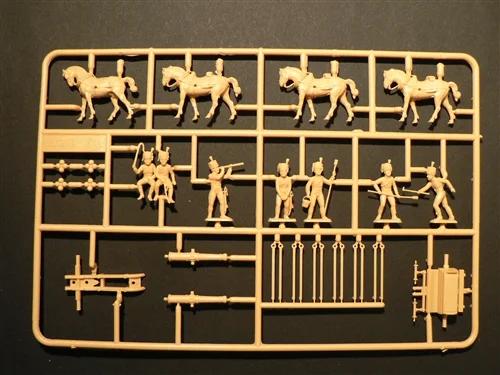 Italeri Napoleonic Wars French Line 72 Model Kit — official product photo 2