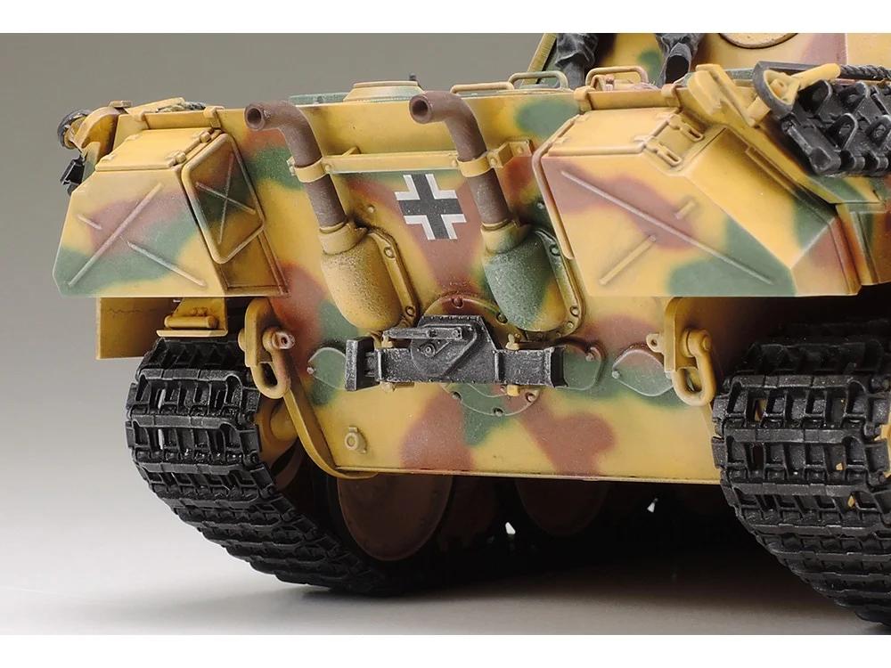 Tamiya 1/35 German Panther V Ausf D Model Kit — official product photo 5