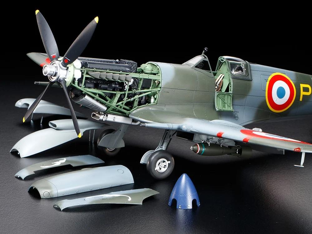 Tamiya 1/32 Spitfire Model Kit — official product photo 3