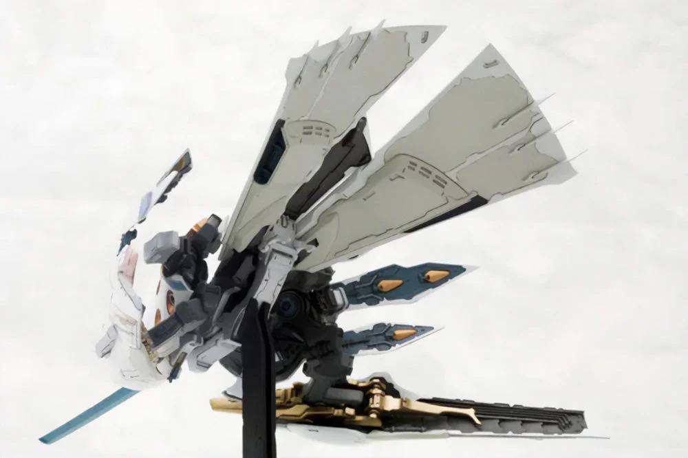 Ikaruga Hitekkai Ginkei [White] 1/144 Scale Model Kit — official product photo 5