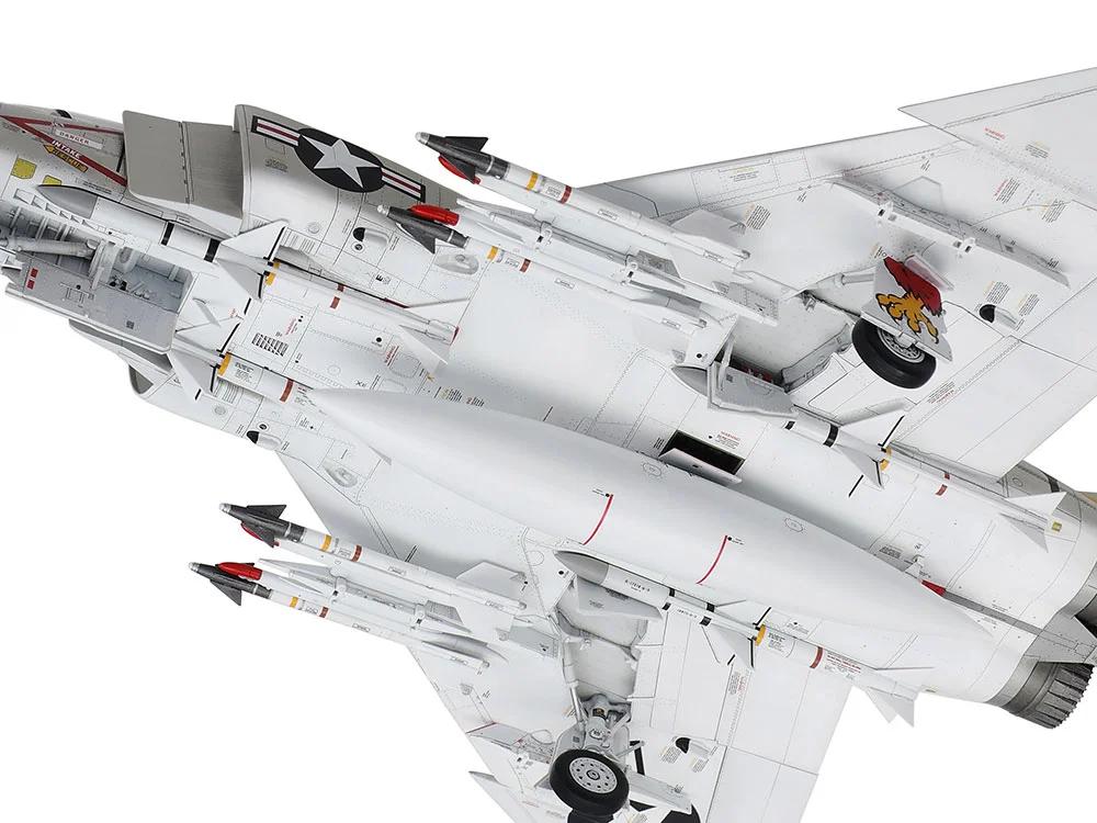Tamiya 1/48 F-4B Mcdonnell Douglas Phantom II Model Kit — official product photo 5