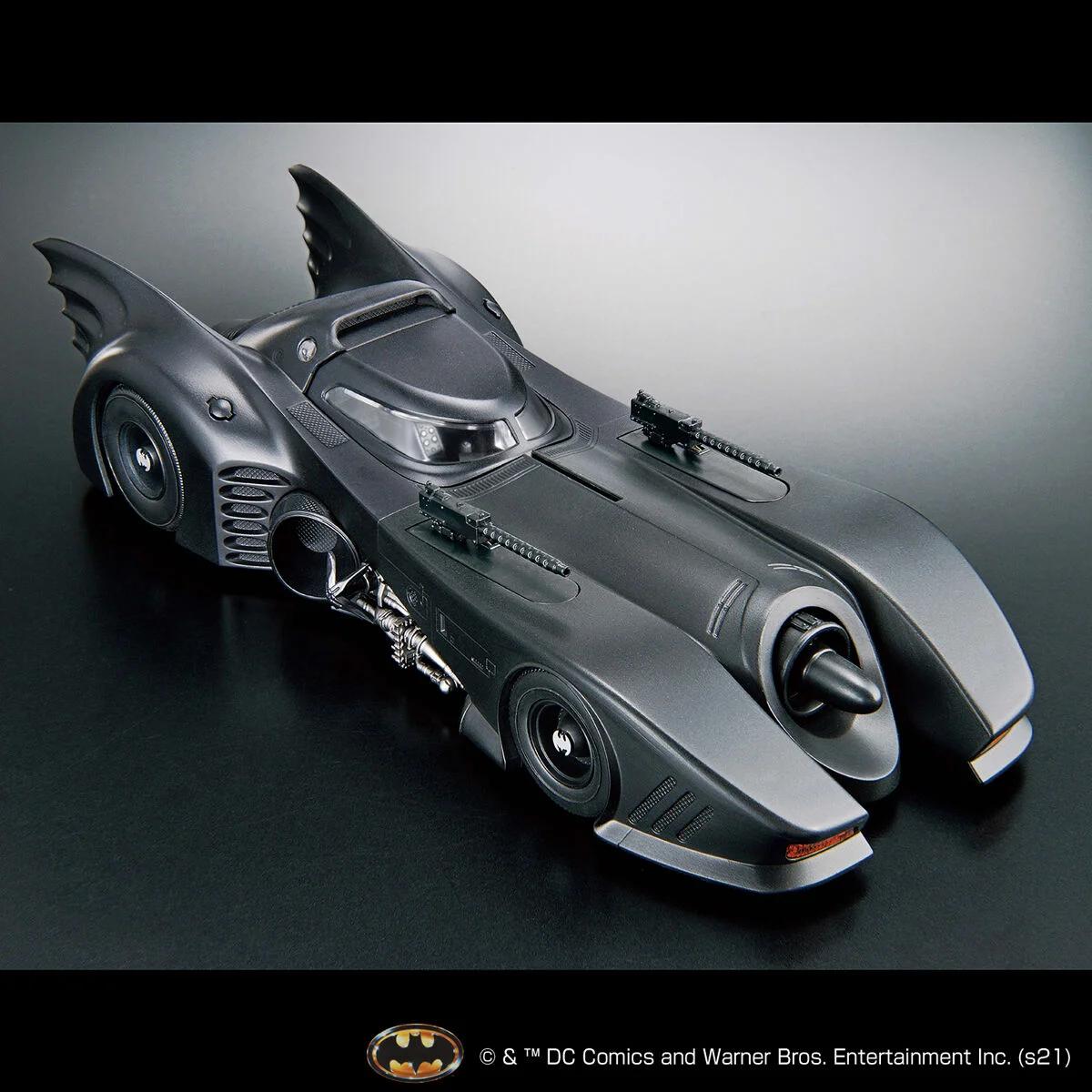 Bandai 1/35 Batmobile Batman Model Kit — official product photo 3