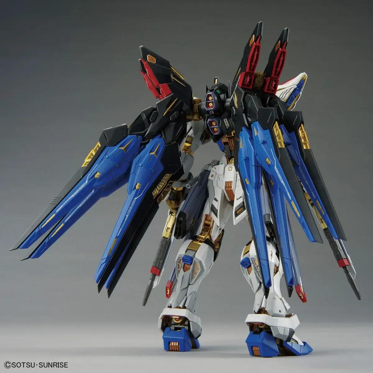 Bandai 1/100 MGEX Strike Freedom Gundam Model Kit — product photo 7