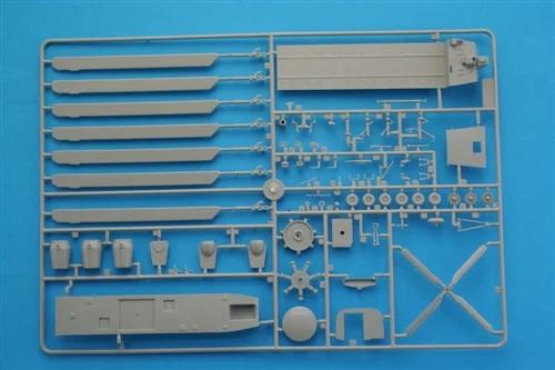 Italeri 1/72 Mh-53e Sea Dragon Model Kit — official product photo 4