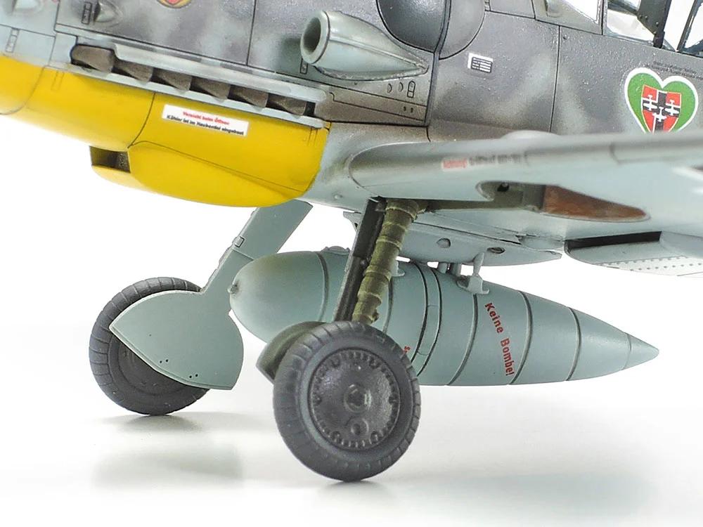 Tamiya 1/72 G-6 Messerschmitt Bf109 Model Kit — official product photo 6