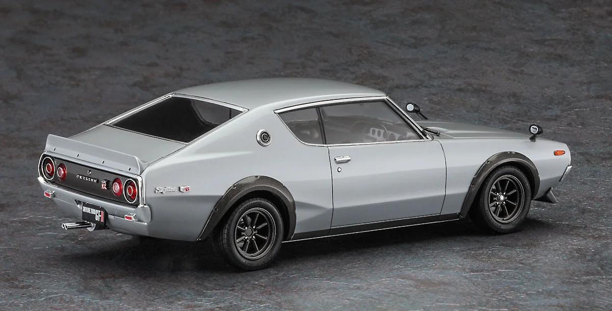 Hasegawa 1/24 Nissan Skyline 2000 GT-R (KPGC10) — official product photo 2