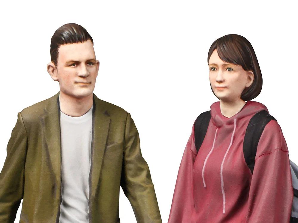 Tamiya 1/24 Campus Friends Set II Model Kit — official product photo 5