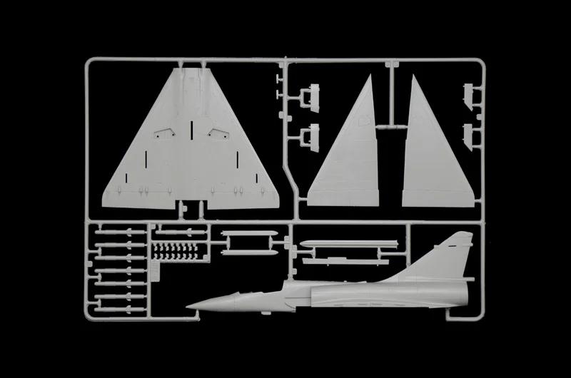 Italeri 1/72 Mirage 2000c Gulf War Model Kit — official product photo 4