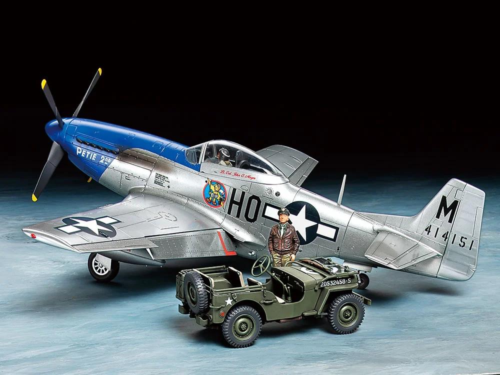 Tamiya 1/48 P-51D US Na Mustang W 4x4 Lt Veh Model Kit — official product photo 1