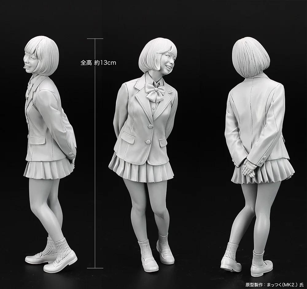 Hasegawa 1/12 Blazer High School Uniform Model Kit — official product photo 3
