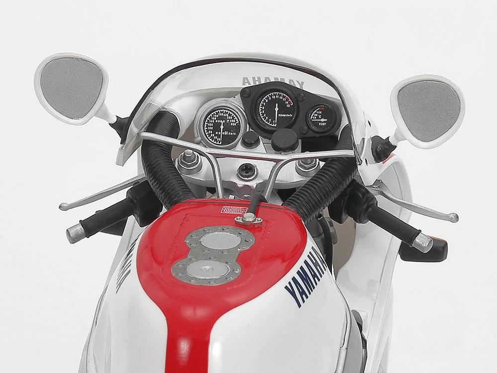 Tamiya 1/12 Yamaha Fzr 750r Model Kit — official product photo 4