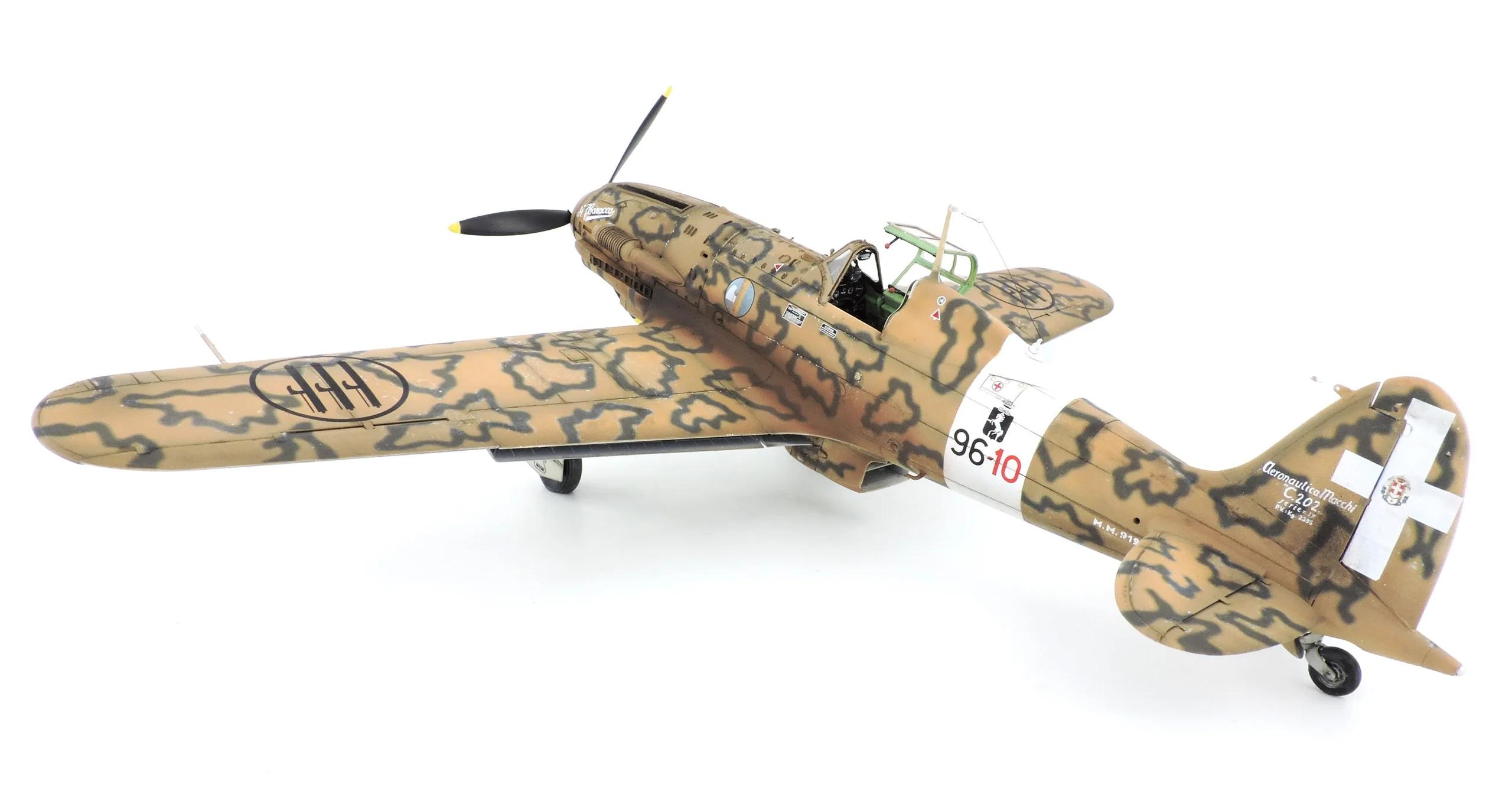 Italeri 1/32 Macchi M C 202 Folgore Model Kit — official product photo 5