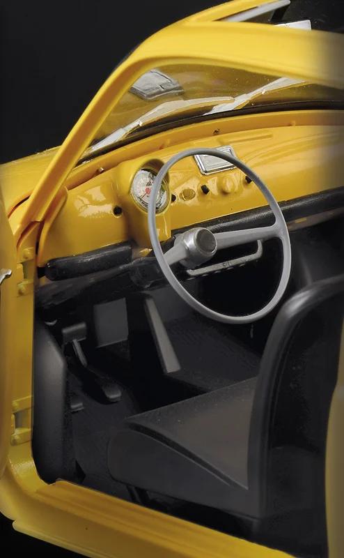 Italeri 1/12 Fiat 500f 1968 Upgraded Edition Model Kit — official product photo 6