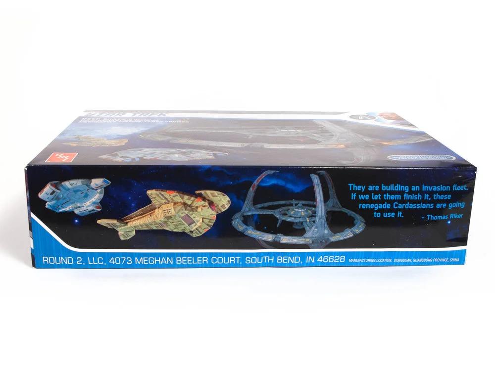 AMT Star Trek Deep Space Nine Model Kit — official product photo 3