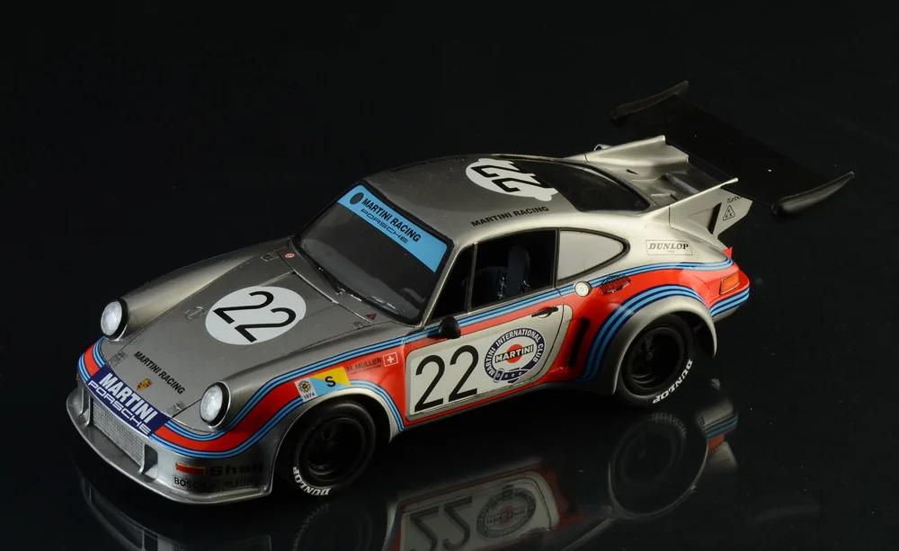 Italeri 1/24 Porsche Carrera Rsr Turbo 934 Model Kit — official product photo 5