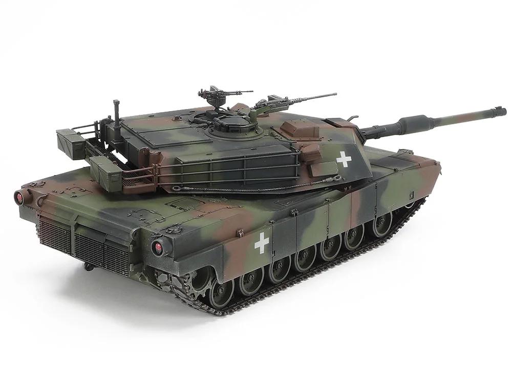 Tamiya 1/35 M1a1 Abrams Ukrain Model Kit — official product photo 2