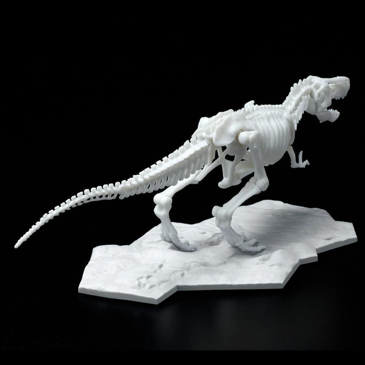 Bandai Tyrannosaurus Limex Skeleton Model Kit — official product photo 3