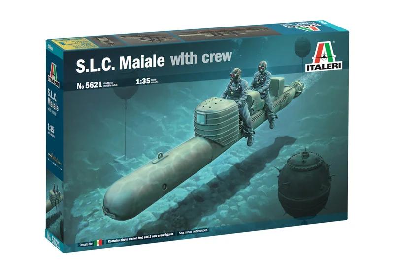 Italeri 1/35 Maiale Crew Model Kit — official product photo 1