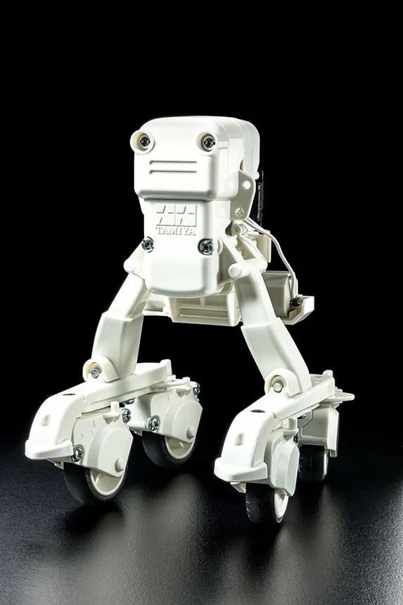 Tamiya Roller Skating Robot Model Kit — box art