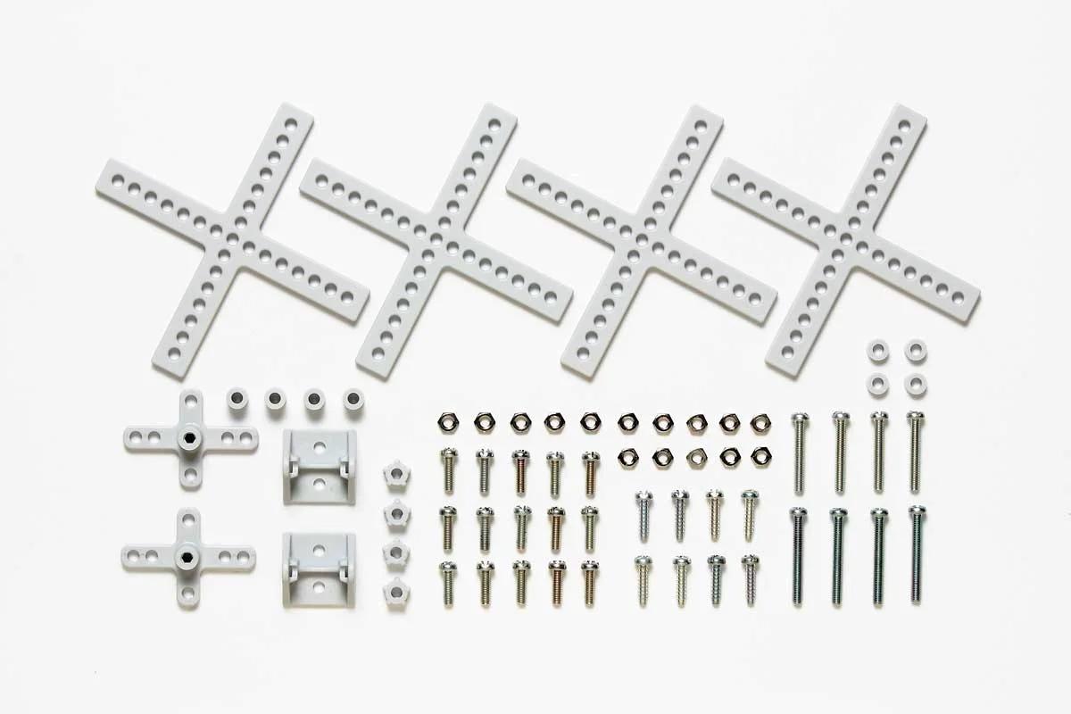 Tamiya Cross Universal Arm Set Model Kit — official product photo 1