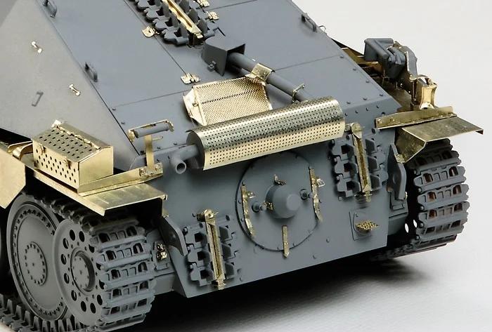 Tamiya 1/35 German Td Hetzer Mid Prod Model Kit — official product photo 2
