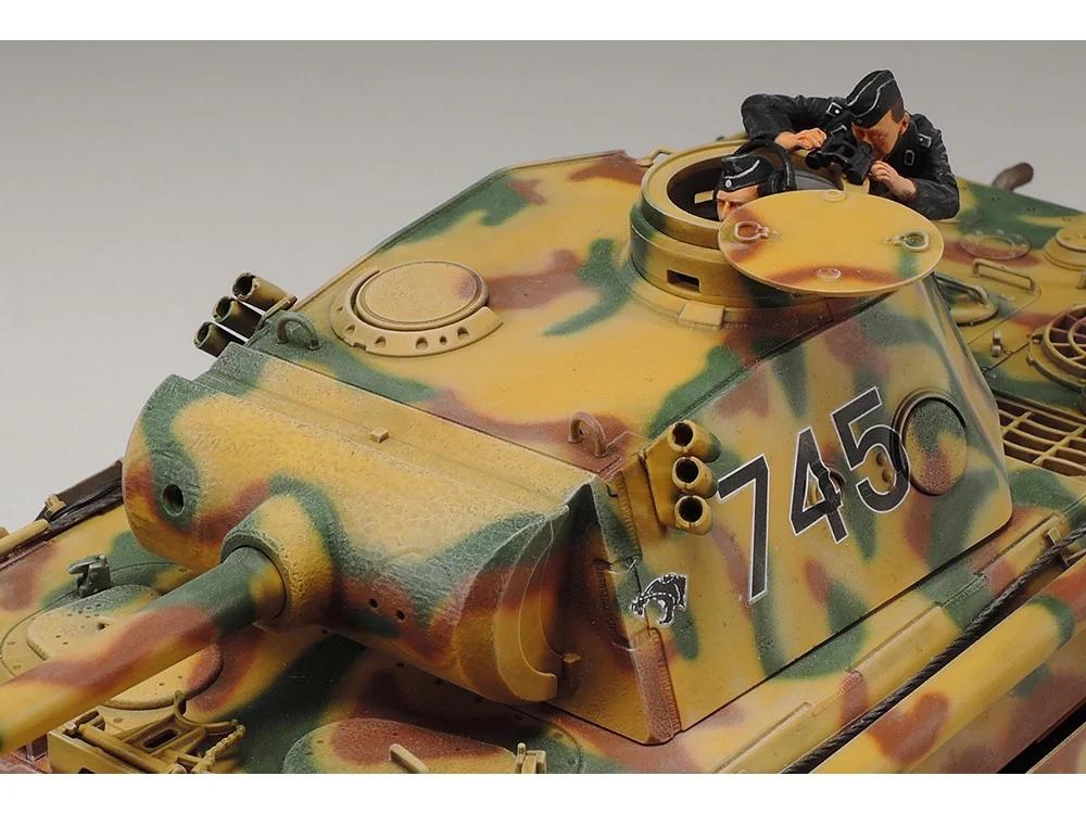 Tamiya 1/35 German Panther V Ausf D Model Kit — official product photo 4
