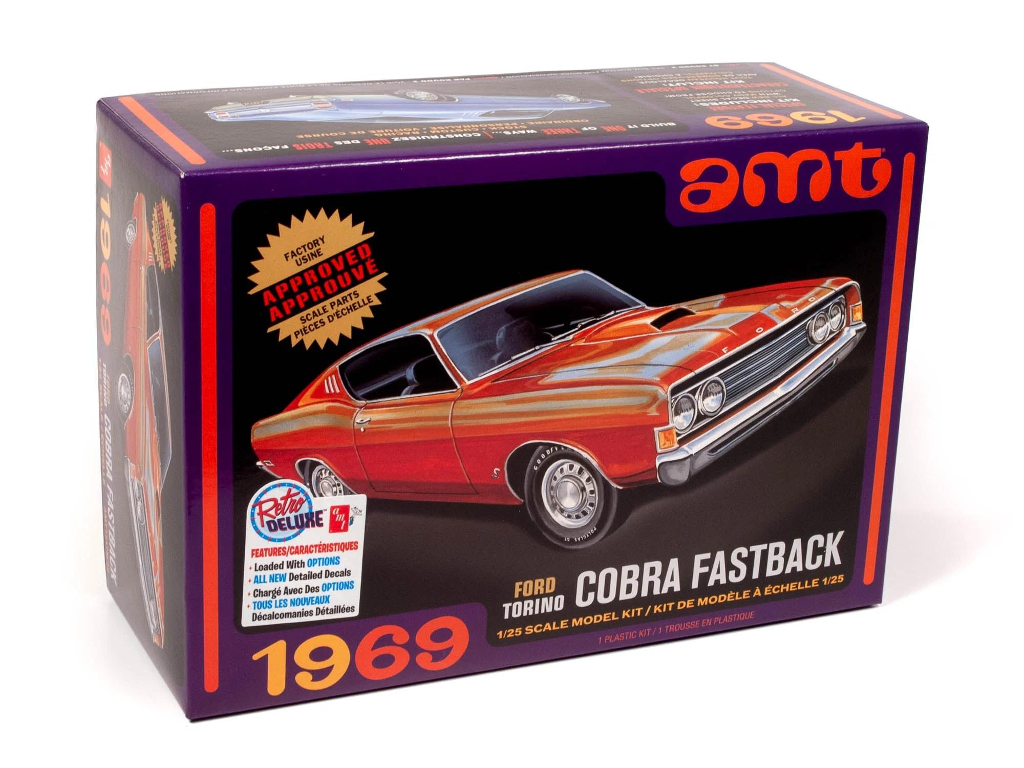 AMT 1/25 69 Ford Torino Cobra Fastback 2t Model Kit — official product photo 1
