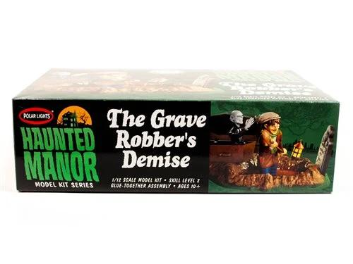 Polar Lights Haunted Manor Grave Robbers Demise Model Kit — official product photo 3