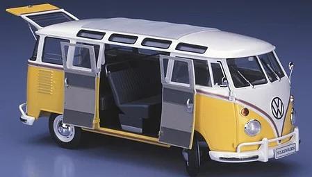 Hasegawa 1/24 63 Volkswagen Type2 Microbus W Int Model Kit — box art