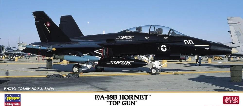 Hasegawa 1/72 A-18B F Hornet Top Gun Model Kit — box art