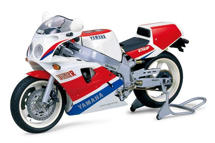 Tamiya 1/12 Yamaha Fzr 750r Model Kit — box art