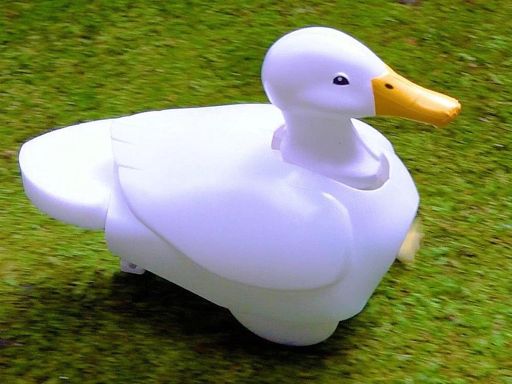 Tamiya Walking Swimming Duck Model Kit — official product photo 1