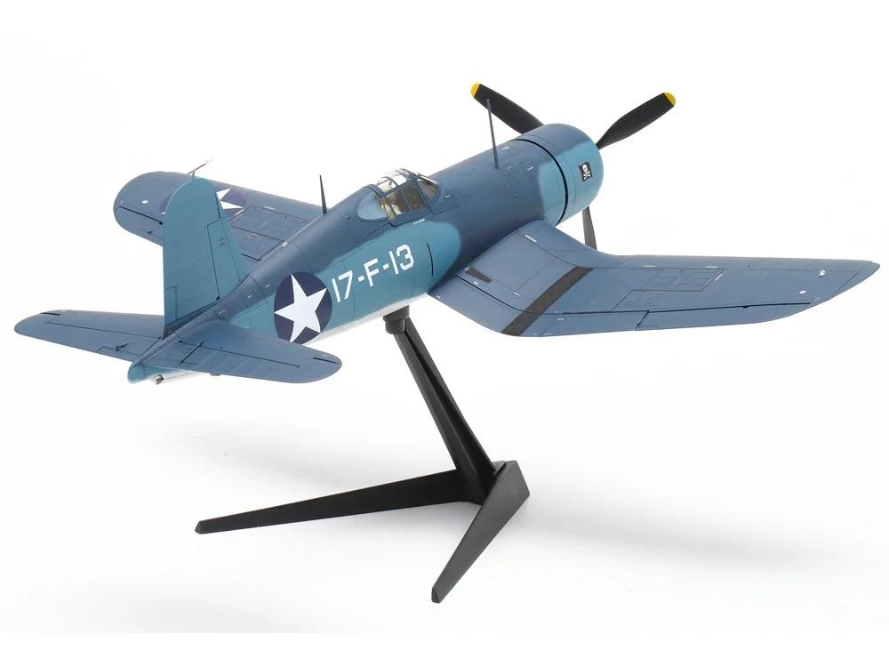 Tamiya 1/32 Vought F4u-1 Birdcage Model Kit — official product photo 4