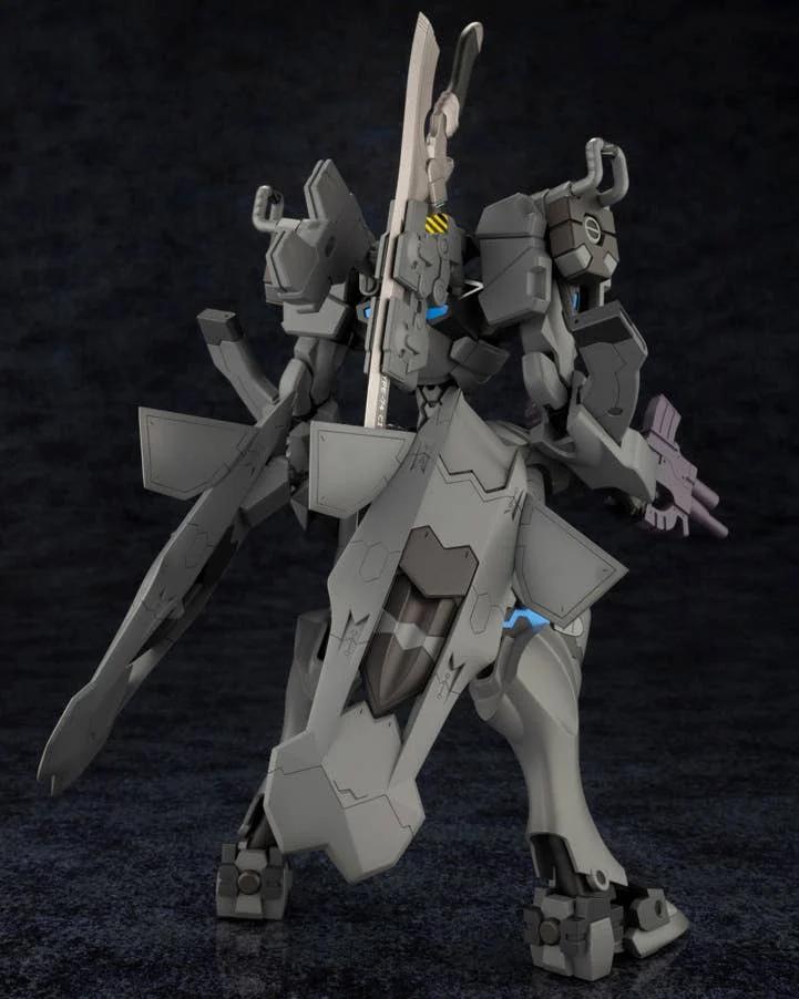 Fubuki Imperial Japanese Army (Muv-Luv Alternative) Plastic Model Kit — official product photo 2