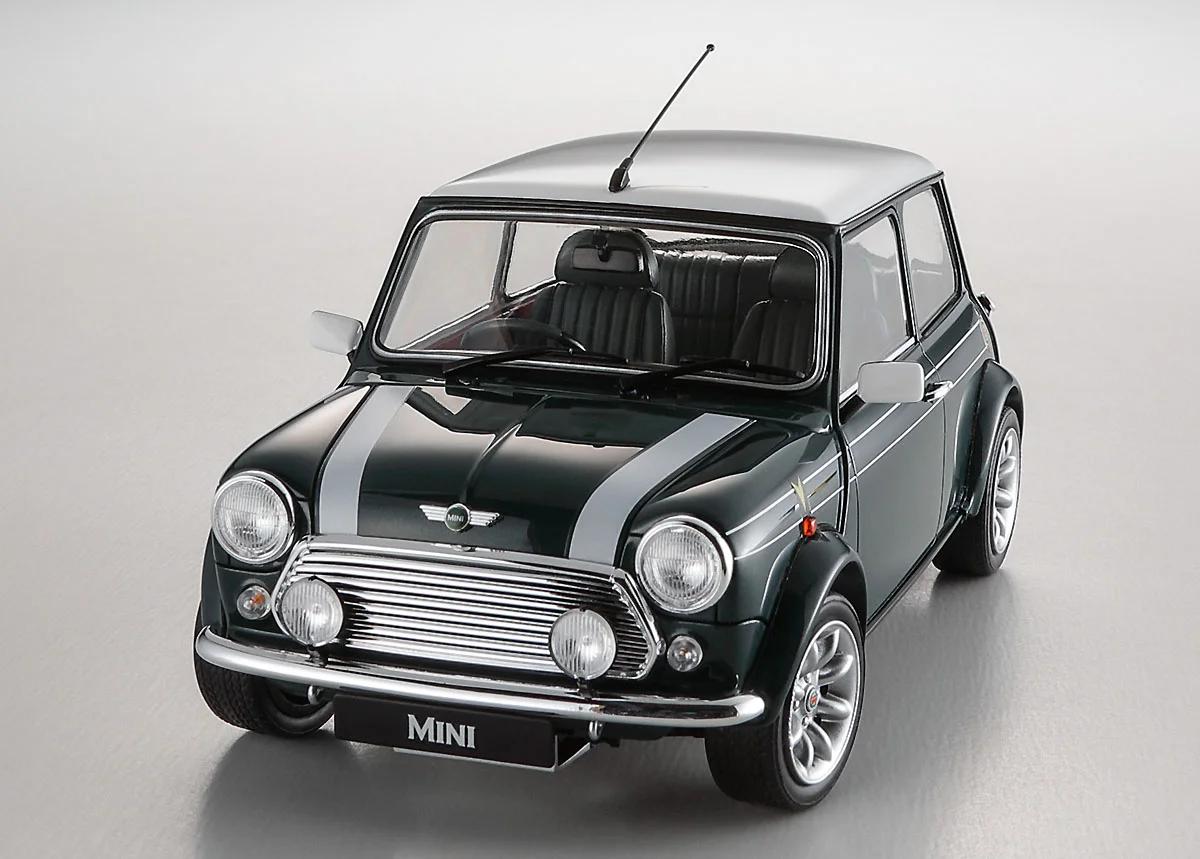 Hasegawa Mini Cooper Bscc Ltd 1998 Model Kit — official product photo 4