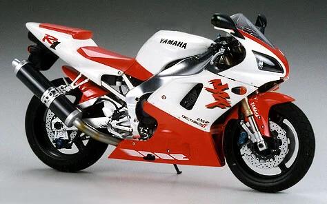 Tamiya 1/12 Yamaha Yzf-r1 Model Kit — box art