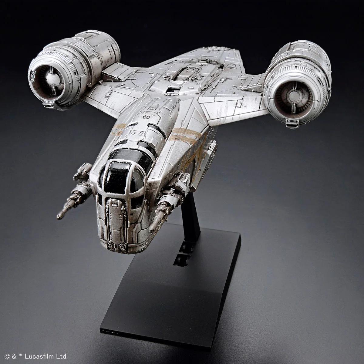 Bandai Razor Crest Mandalorian Model Kit — official product photo 1