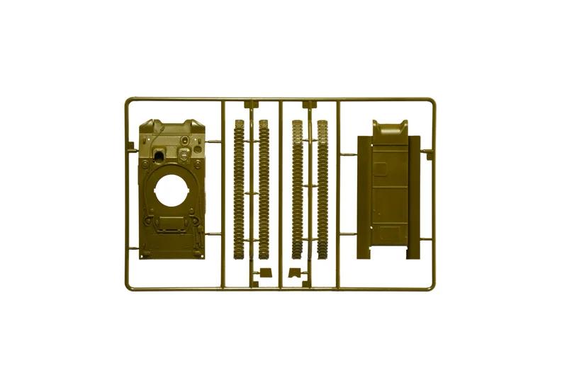 Italeri 1/56 M4 Sherman 75mm Model Kit — official product photo 4