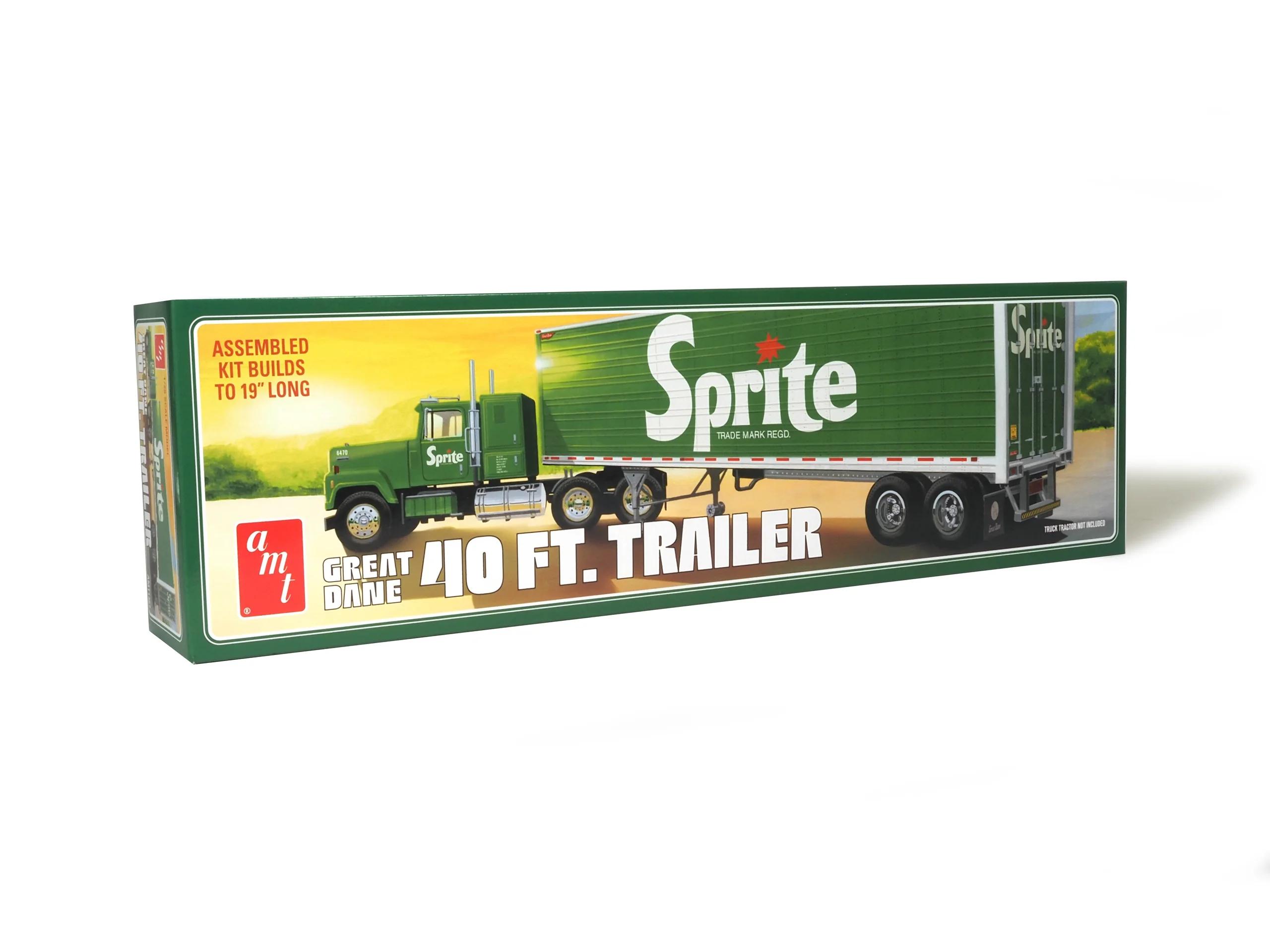 AMT 1/25 Great Dane 40trailer Sprite Model Kit — official product photo 1