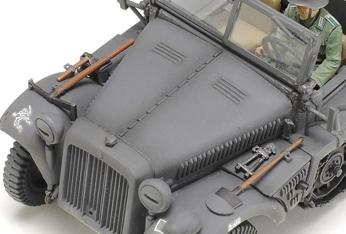 Tamiya 1/35 German 1t Half-track Model Kit — official product photo 4
