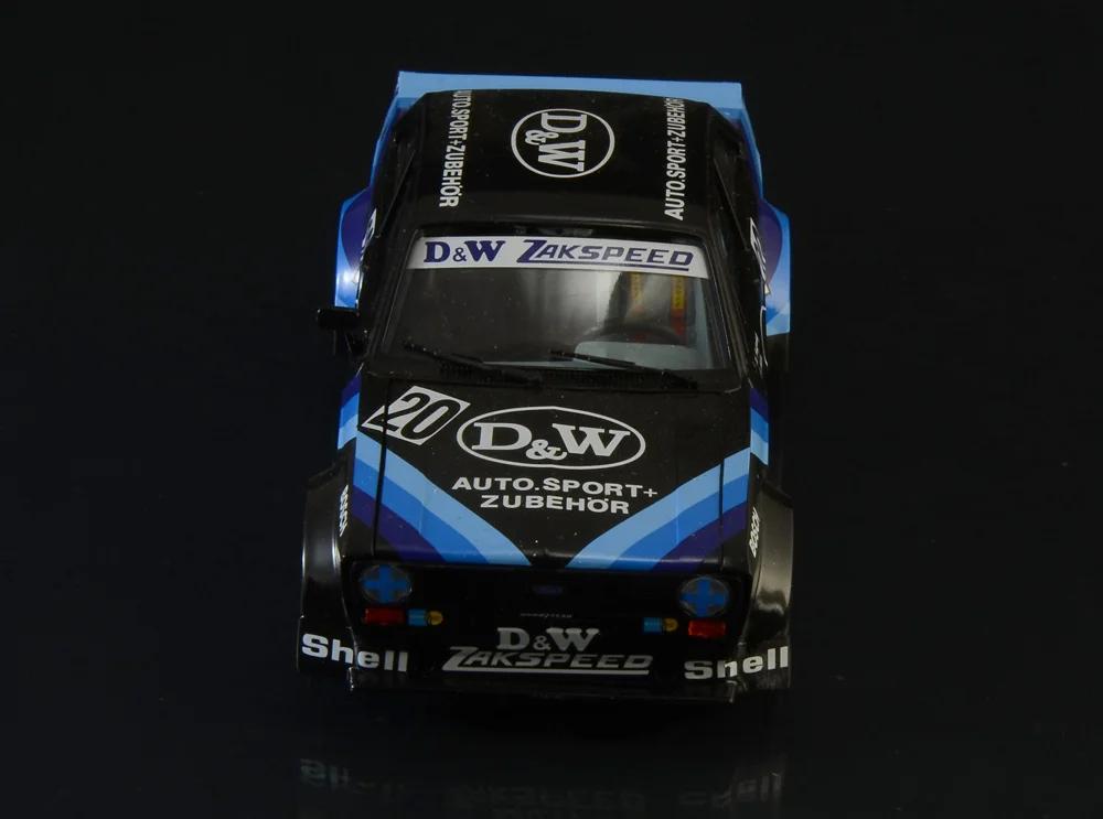 Italeri 1/24 Ford Escort Zakspeed Gr 2 Model Kit — official product photo 6