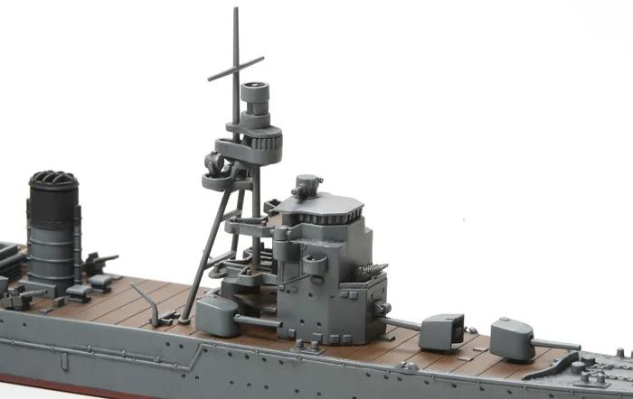 Tamiya 1/700 Abukuma Light Cruiser Model Kit — official product photo 3